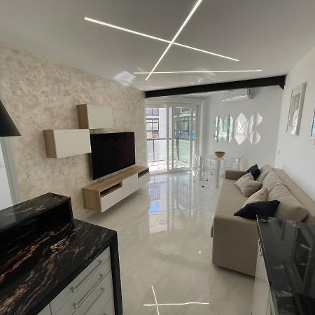 Apartamento Imperio 3 - Puerto Deportivo Playa Marbella Eksteriør bilde